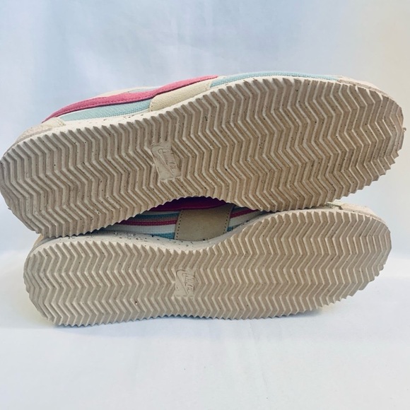 Nike Cortez x UNION ‘Sesame Sneakers - Picture 5 of 11